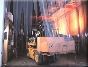 trakaste_zavese_u_fabrickoj_hali trakaste_zavese_u_fabrickoj_hali